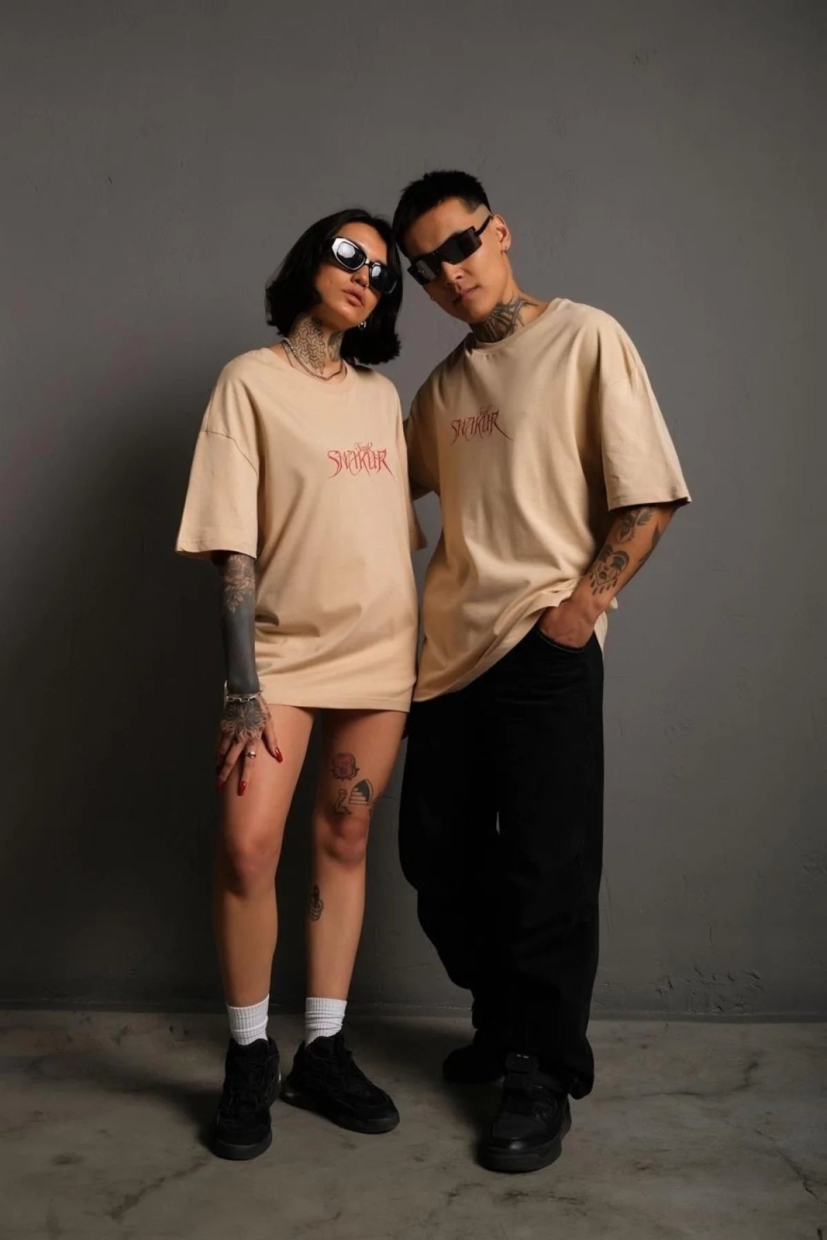 Sırt Baskılı Oversize T-shirt - Bej