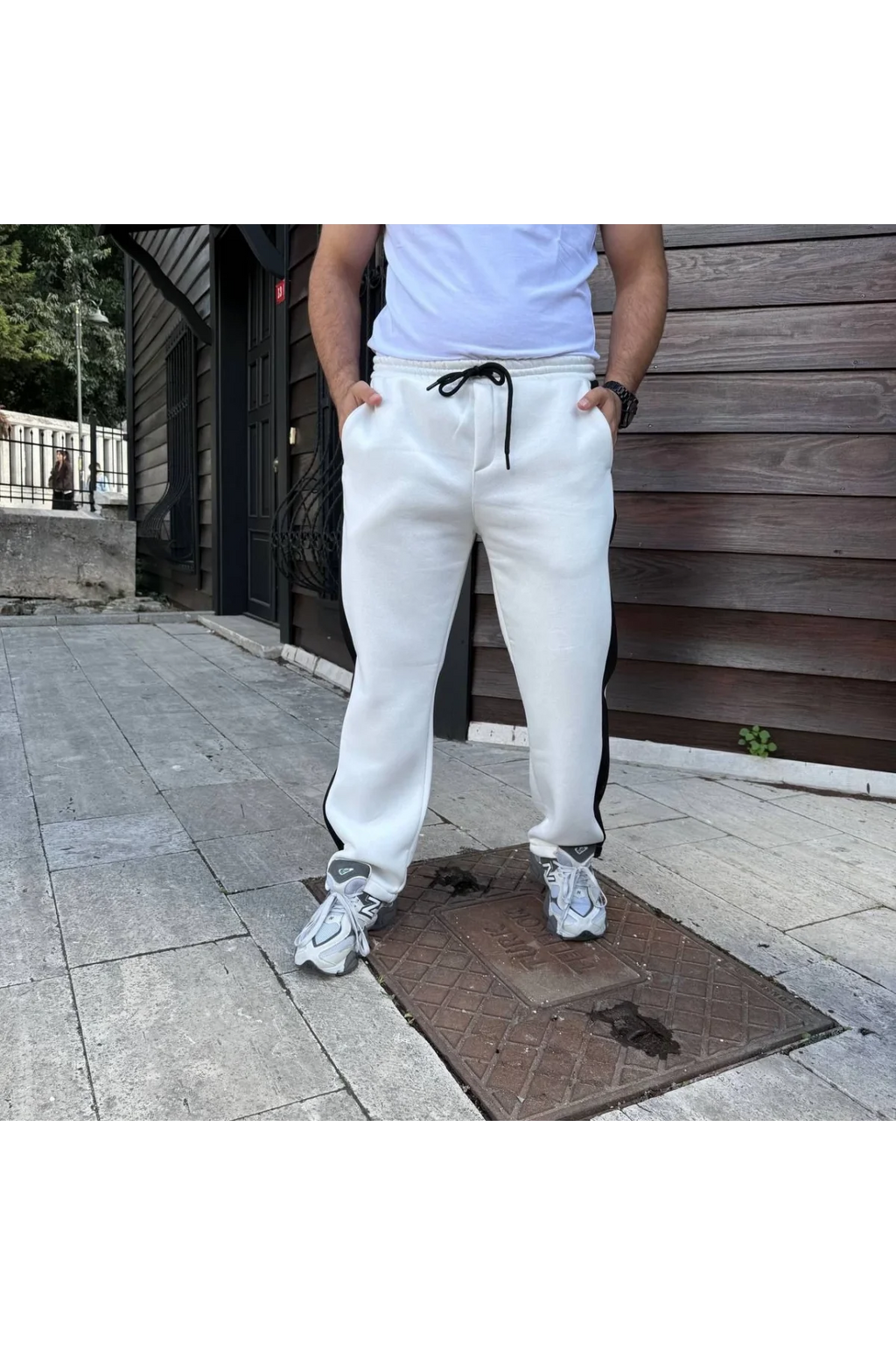 Erkek Slim Fit Yan Şerit Detaylı Eşofman Altı
