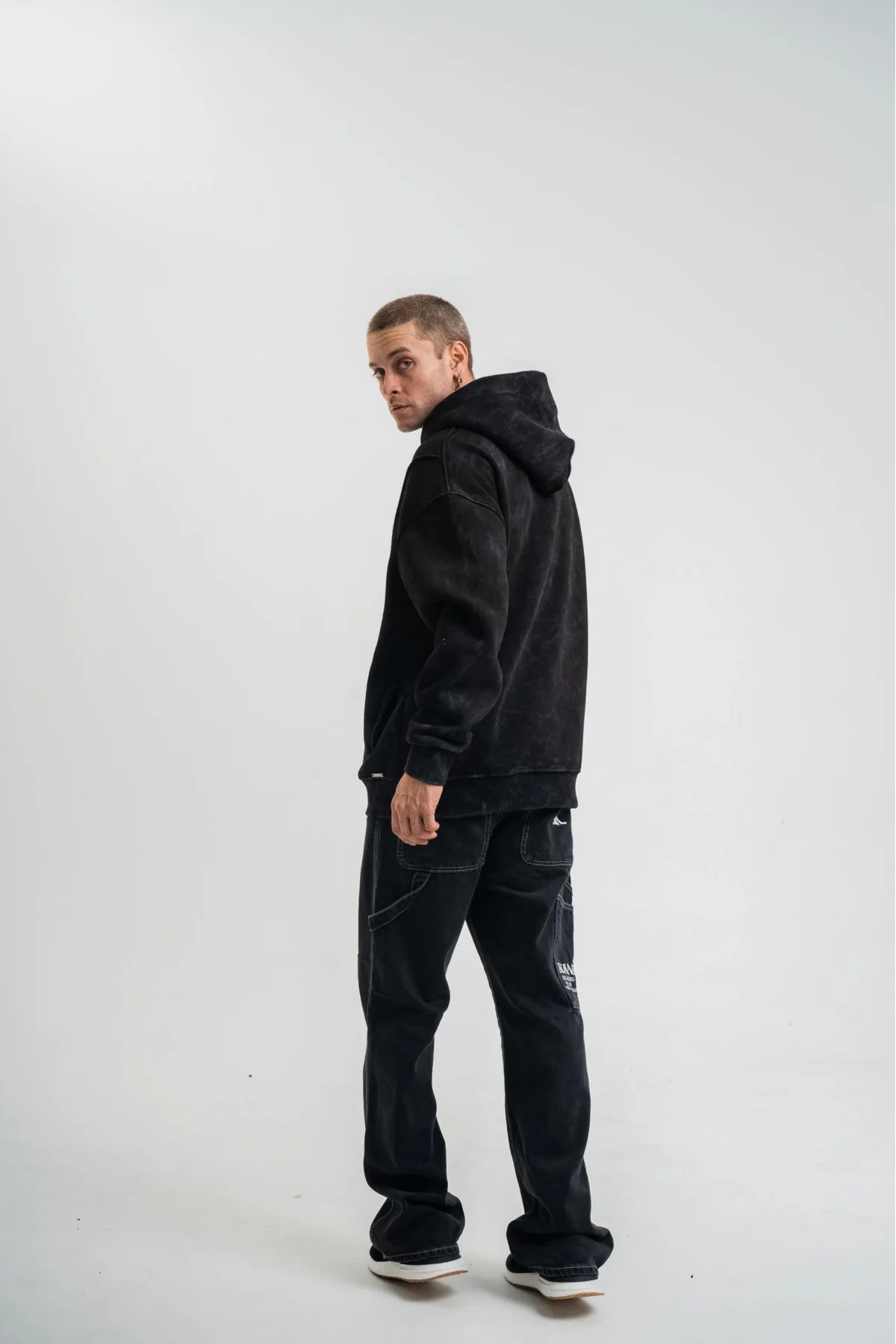 #777 Oversize Kapüşonlu Sweatshirt – Siyah