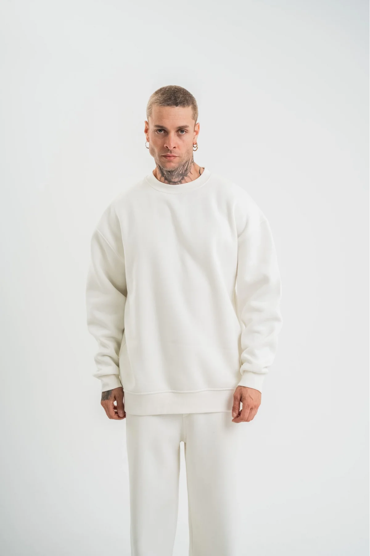 Uzun Kol Bisiklet Yaka Basic SweatShirt