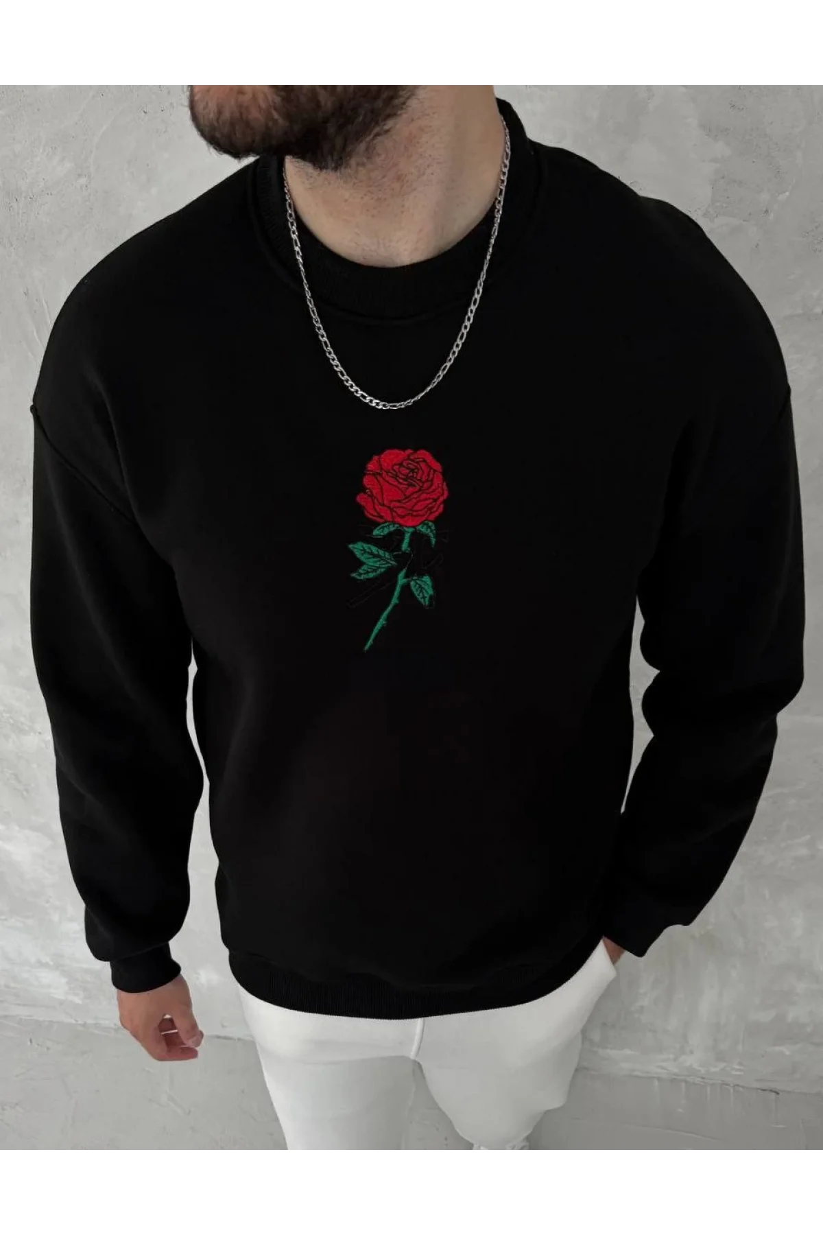 Gül Baskılı Siyah Oversize Sweatshirt – Unisex