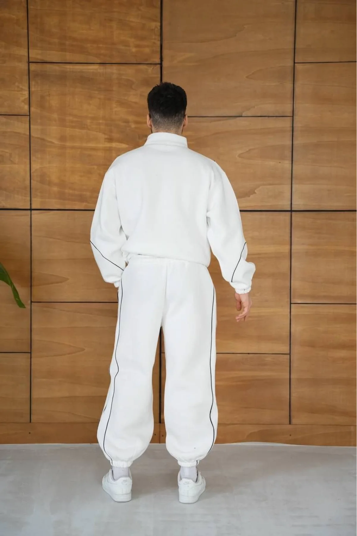 Erkek Beyaz Fermuarlı Eşofman Takımı